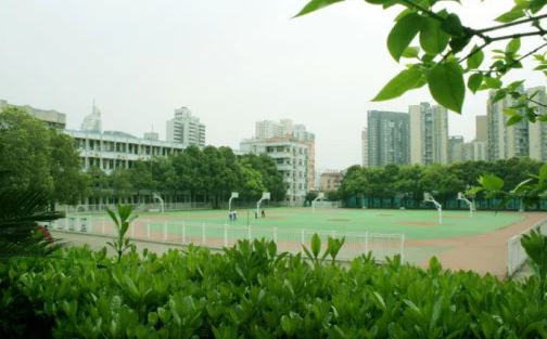 湖南省地質(zhì)中學(xué)在長(zhǎng)沙的排名第幾,屬于什么檔次？