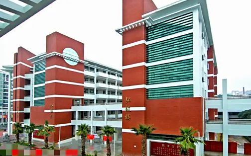 福建省廈門第一中學(xué)簡介概況（建校歷史、地址、師資、校訓(xùn)、環(huán)境）