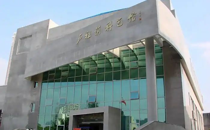 福建省廈門雙十中學(xué)在廈門的排名第幾,屬于什么檔次？