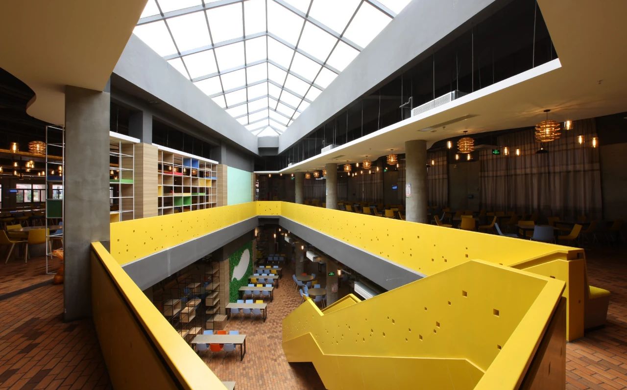 廈門英才學(xué)校在廈門的排名第幾,屬于什么檔次？