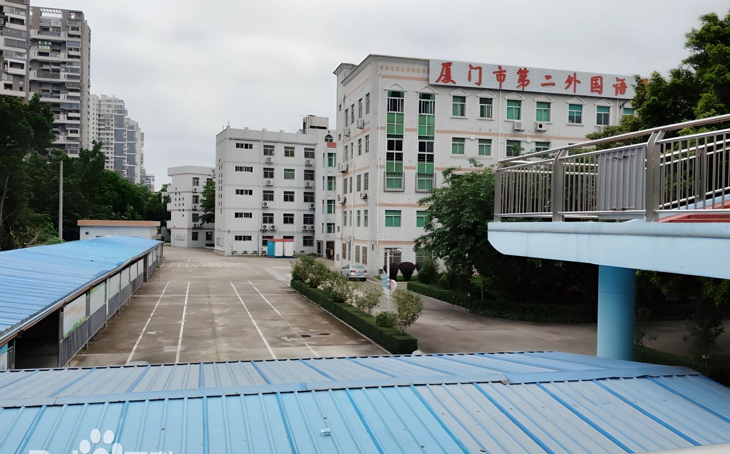 廈門市第二外國(guó)語學(xué)校校區(qū)在哪_在哪個(gè)區(qū)？