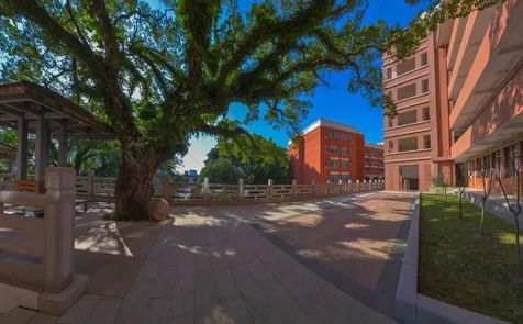 福建省福州高級中學(xué)簡介概況（建校歷史、地址、師資、校訓(xùn)、環(huán)境）