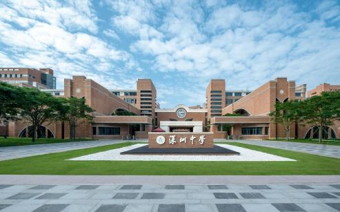 深圳中學(xué)簡(jiǎn)介概況（建校歷史、地址、師資、校訓(xùn)、環(huán)境）