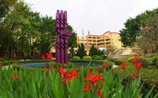 深圳市松崗中學(xué)校區(qū)在哪_在哪個區(qū)?